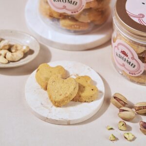 Pistachio Cashew Crunch - Image 4